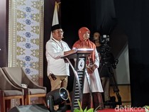 Pasangan Lazadha Janji Setarakan Gaji Guru Honorer dengan PNS di Lombok Barat