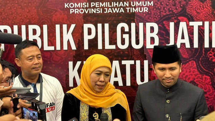 Paslon nomor urut 2, Khofifah Indar Parawansa-Emil Elestianto Dardak