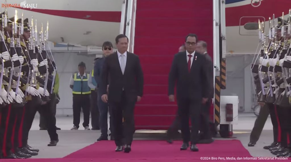 PM Kamboja Tiba di Jakarta Jelang Pelantikan Presiden dan Wapres RI, 19 Okt 2024. (Tangkapan layar Youtube Setpres RI)