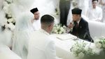 Potret Irish Bella Saat Asyik Makan BBQ hingga Masak di Dapur