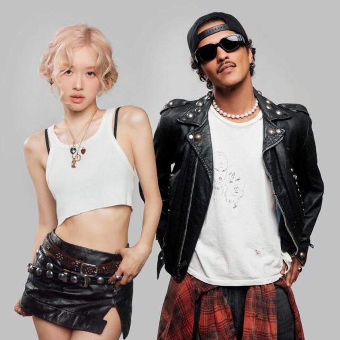 Rose BLACKPINK dan Bruno Mars di video musik APT.