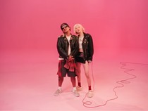 Lirik Lagu APT Rose dan Bruno Mars dengan Terjemahan, Makna, serta Chord