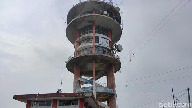 Tower 'misterius' di Puncak yang bikin banyak orang penasaran.