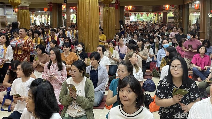 Wihara Ekayana Arama Indonesia Buddhist Centre sukses menyelenggarakan perayaan kathina 2568 TB/2024 pada Minggu, 20 Oktober 2024.Sebanyak  5.000 umat Buddha dengan khidmat menghadiri dan mengikuti rangkaian acara yang penuh makna ini.