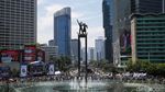Antusias Warga Nonton Bareng Pelantikan Prabowo-Gibran di Bundaran HI