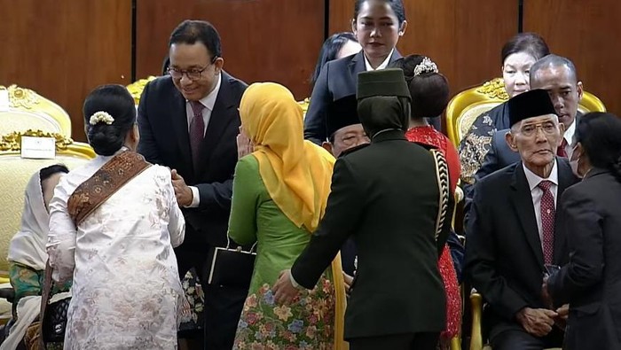 Iriana salami Anies (dok. YouTube MPR)