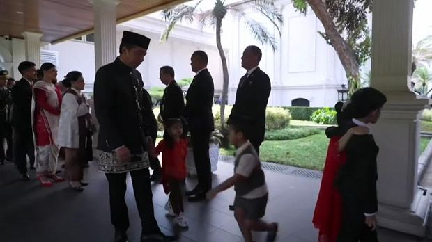 Jokowi bareng keluarga ke MPR (dok. YouTube Setpres)