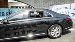Jokowi Sapa Warga Saat Lintasi Jalan MH Thamrin