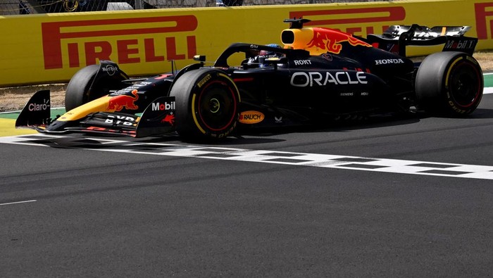 Formula One F1 - United States Grand Prix - Circuit of the Americas, Austin, Texas, United States - October 19, 2024 Red Bulls Max Verstappen in action during the sprint race Pool via REUTERS/Patrick T. Fallon