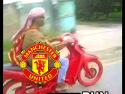 Meme Man United Menang 2-1 dari Brentford, Apakah OTW Puncak?