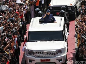 Ternyata Sunroof di Mobil Maung Prabowo Dibikin Dadakan