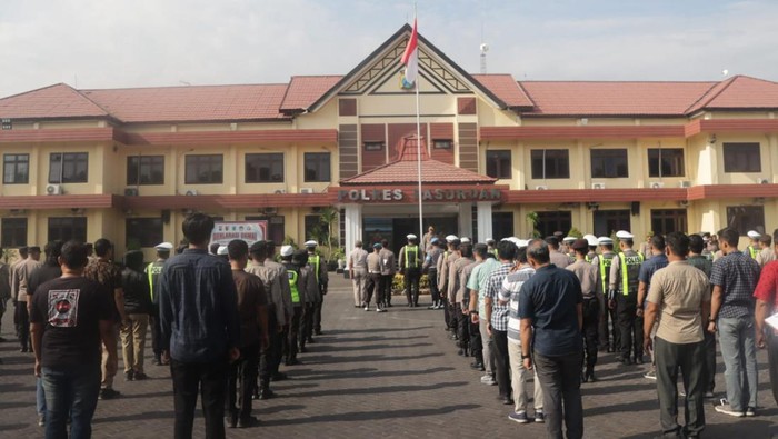 Polres Pasuruan apel siaga pelantikan presiden dan pilkada serentak 2024