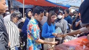 Potret Selvi Ananda Temani Gibran Makan hingga Blusukan ke Pasar