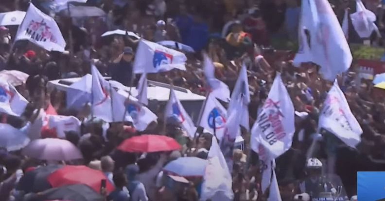Prabowo sapa warga (dok. YouTube Sekretariat Presiden)
