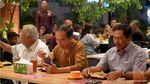 Hari Ini Presiden Jokowi Akhiri Masa Jabatan, Ini 10 Momen Seru Kulinerannya