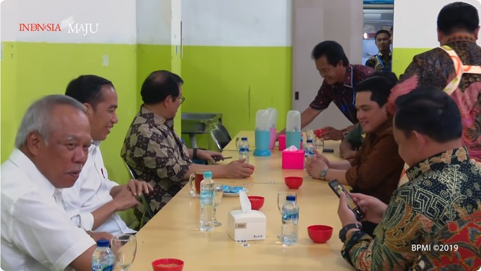 Presiden Jokowi Presiden Jokowi