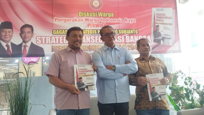 Relawan Perwira beri selamat pada Presiden Prabowo.