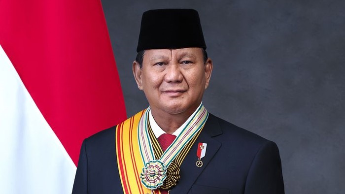 Foto resmi pasangan calon presiden Prabowo Subianto dan calon wakil presiden Gibran Rakabuming Raka akhirnya dirilis ke publik, Minggu (10/20/2024).