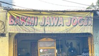Kalau mau bakmi Jawa khas Jogja di sekitar Jakarta, bisa mampir ke warung makan ini. Namanya Bakmi Jawa Jogja Mas Kus di kawasan Palmerah. Foto: Detikcom / Atiqa Rana