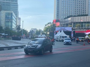 Pesta Rakyat Pelantikan Presiden Usai, Jalan di Bundaran HI Kembali Dibuka