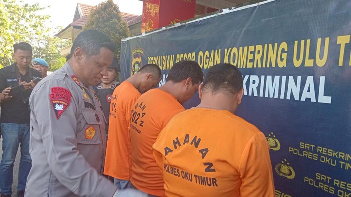 Tiga pelaku pemalakan dan penganiayaan sopir truk diamankan