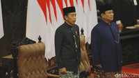 Joko Widodo dan Prabowo Subianto mengikuti acara pelantikan Presiden dan Wakil Presiden Republik Indonesia periode 2024-2029 di Gedung MPR, Jakarta, Minggu (20/10/2024).