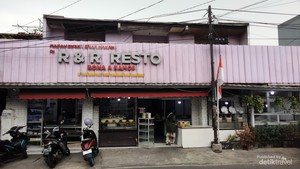 Mampir ke Resto Bandung yang Selalu Ramai Pengunjung Sejak 2007