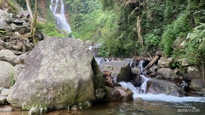 Curug Ciherang Bogor, Wisata Alam yang Tentu Menyegarkan Jiwa