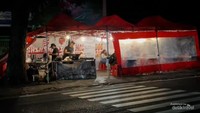 Suasana malam di Shinimari Japanese Street Food