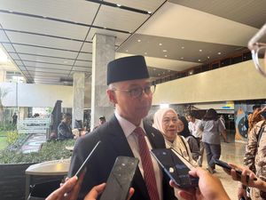 Prabowo Diminta Tunda Rencana Kenaikan PPN Jadi 12%
