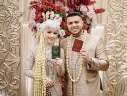 8 Foto Pernikahan Yislam Kakak Fadil Jaidi & Miskah Shafa, Digelar Mewah