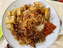 Karyawan Dipecat 4 Restoran dan Tempat Makan Ayam Goreng Tertua