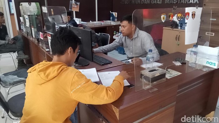 Arianto Wijaya melapor polisi usai dibegal saat hendak malam mingguan ke rumah pacarnya
