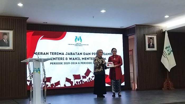 Arifatul Choiri Jalani Sertijab Menteri PPPA dari Bintang Puspayoga