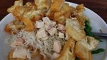 20 Bubur Ayam Kaki Lima Enak Ada di Sini!