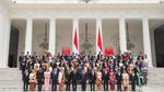 Potret Prabowo-Gibran Bersama Menteri Kabinet Merah Putih di Istana