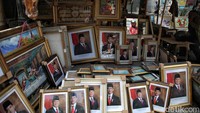 Foto ini dirancang untuk digunakan di berbagai instansi pemerintahan, kantor swasta, sekolah, dan ruang publik lainnya sebagai lambang resmi kepemimpinan negara. 