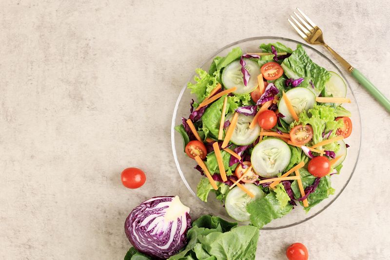 Ilustrasi salad sayur