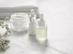 Video: Motif Dokter Detektif Bikin Konten Skincare Overclaim