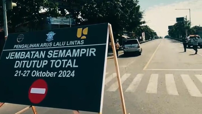 Jembatan Sempat Kota Kediri ditutup sementara untuk pengujian