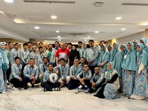 JNE Berangkatkan 559 Karyawan Ibadah Umrah