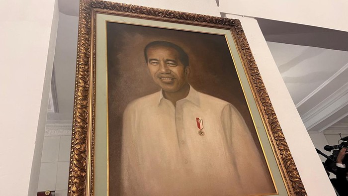 Lukisan Presiden ke-7 Joko Widodo di Istana Negara.