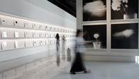 Pameran foto 365 itu dihelat dalam rangka proyek satu tahun untuk merayakan ulang tahunnya yang ke-60 Indra Leonardi. Indra mengungkapkan akan konsep 365 yang ia angkat. Selama setahun itu pula ia menangkap gambar setiap hari mulai dengan menggunakan teknik konvensional dan lensa manual, saya sengaja menciptakan gambar buram yang abstrak, mencerminkan kehidupan dan perjalanan sehari-hari selama periode waktu satu tahun itu.