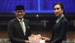 Momen Sandiaga Uno Sertijab ke Dua Menteri Baru