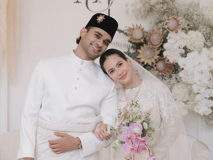 Pevita Pearce Menikah