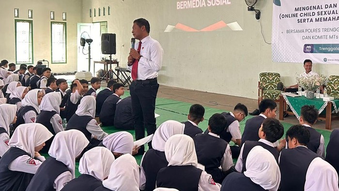 Polres Trenggalek sosialisasi ke sekolah