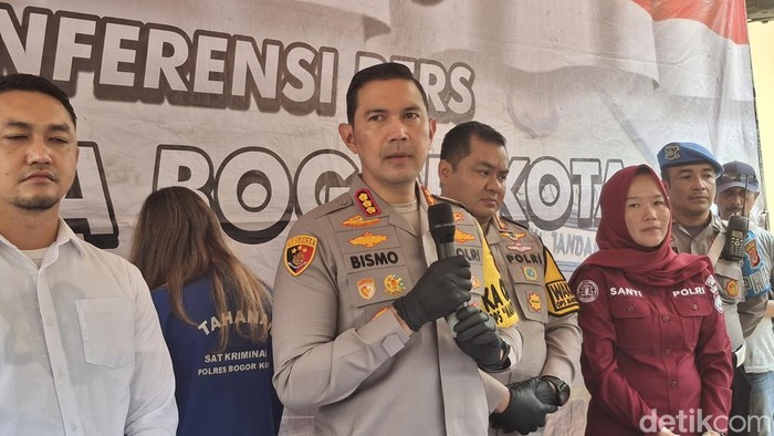 Polresta Bogor Kota menangkap selebgram brand ambassador judi online.