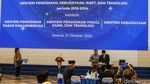 Pose Nadiem Makarim dan Tiga Menteri Penerusnya