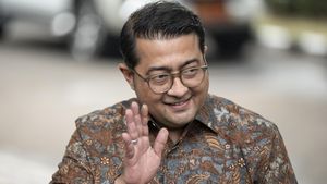 Potret Teuku Riefky Harsya, Menteri Ekraf di Kabinet Merah Putih