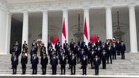 Ini Foto Prabowo-Gibran Bersama Menteri Kabinet Merah Putih Di Istana